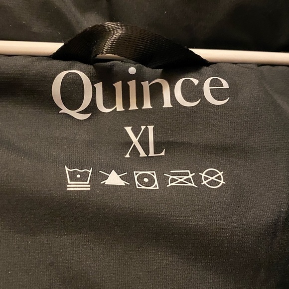 Like New Quince Responsible Down Puffer Women’s XL - Picture 9 of 12